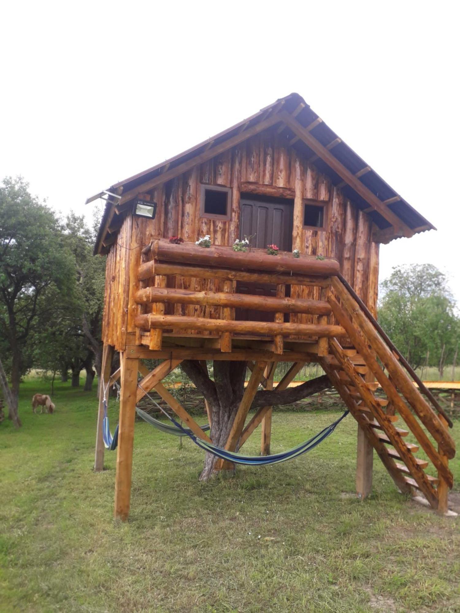 Complex Traditional Casuta Bunicilor-Breb ภายนอก รูปภาพ